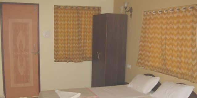 Hotel W Emerald, Panna 3
